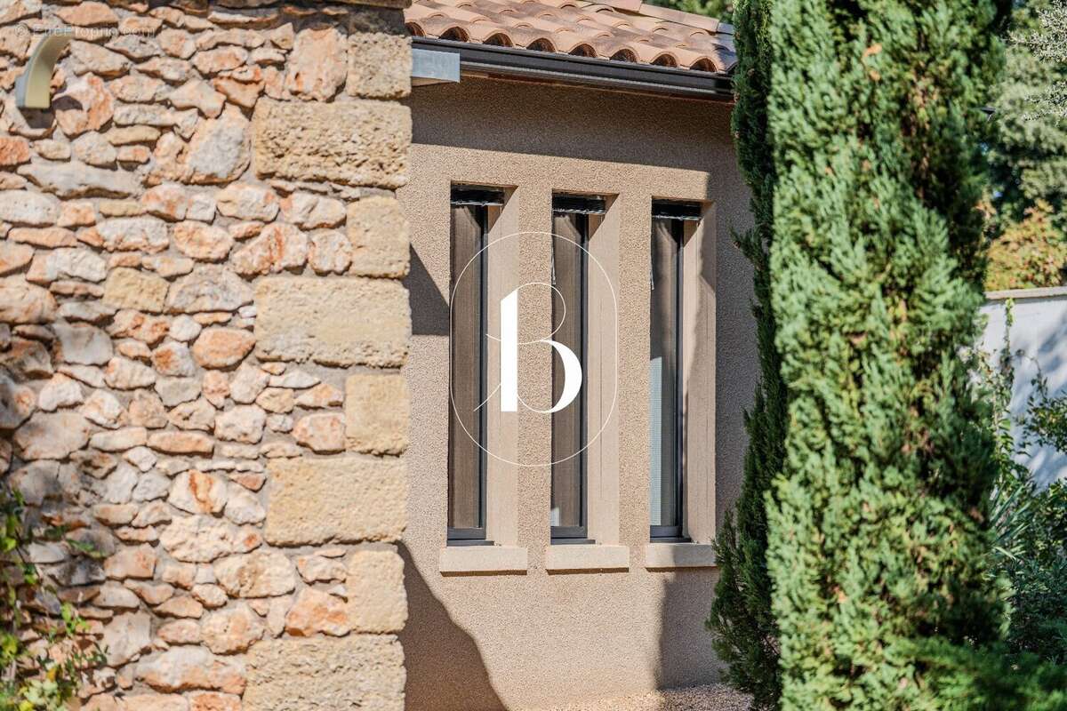 Maison à UZES