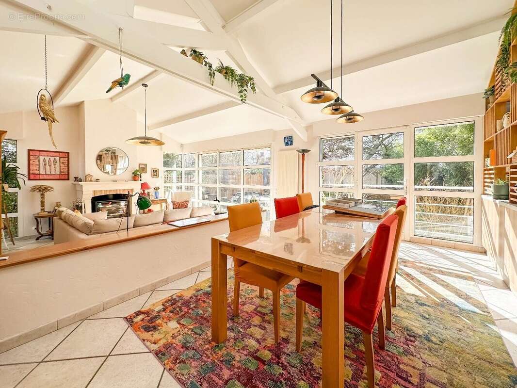 Maison à BOURG-LA-REINE