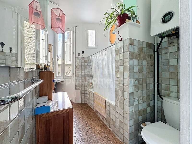 Appartement à PARIS-2E