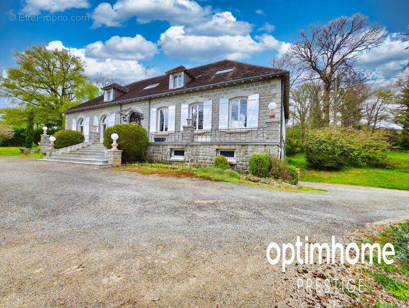 Maison à LA SOUTERRAINE