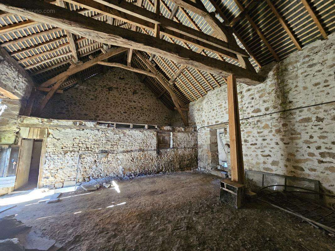 Maison à SAINT-VAURY