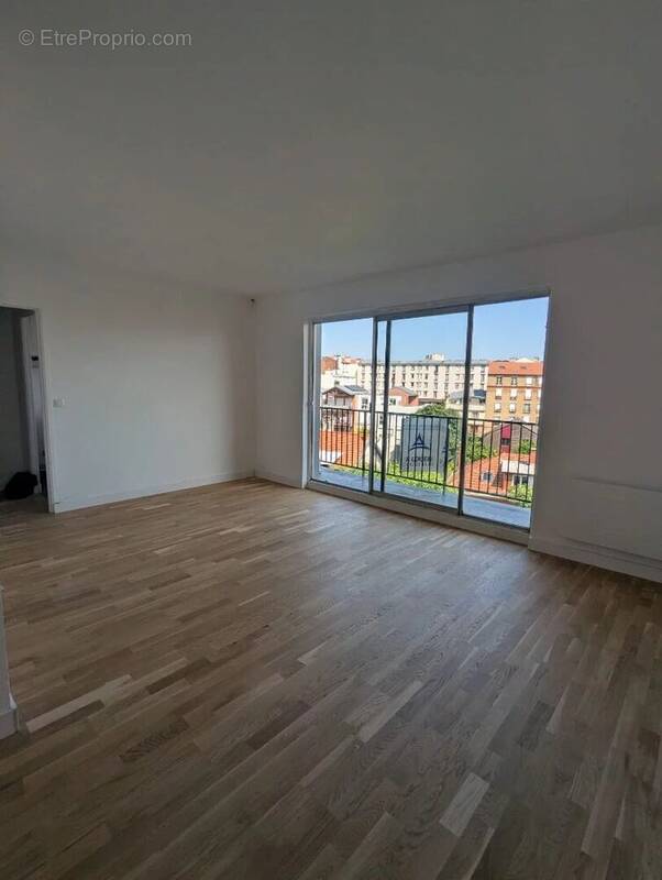 Appartement à MONTREUIL