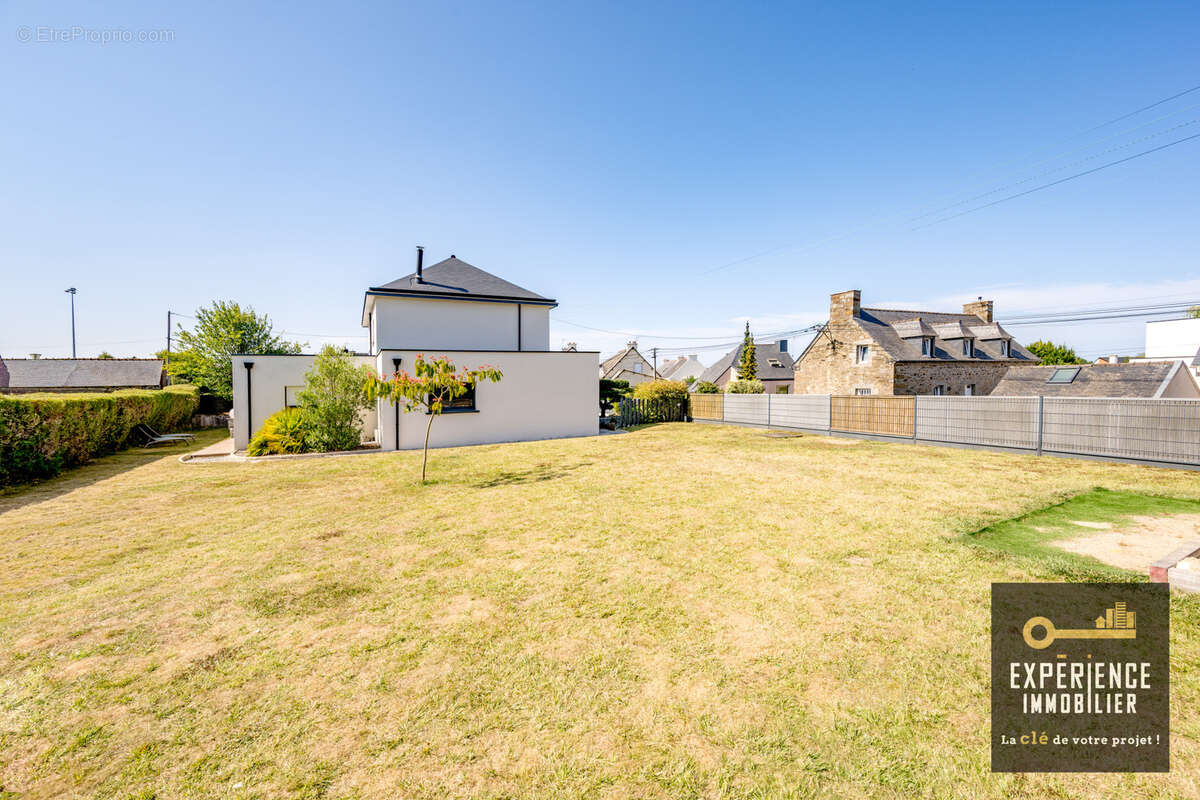 Contemporaine en plein bourg de ploufragan - photo 16