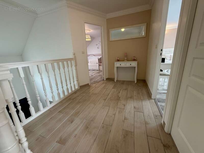 Maison à VILLEVEQUE