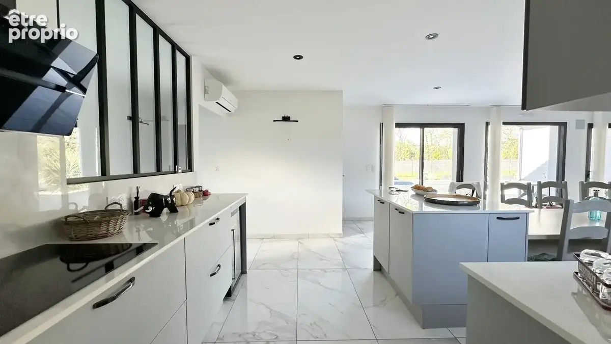 Villa contemporaine d'exception de type T5 de 145 m²  Parc de 4 945 m²  Piscine  Proche St Paul lèsDax, Landes - photo 11