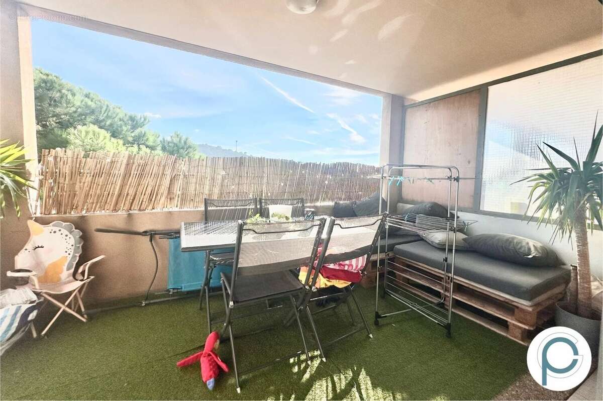 Appartement à SANARY-SUR-MER