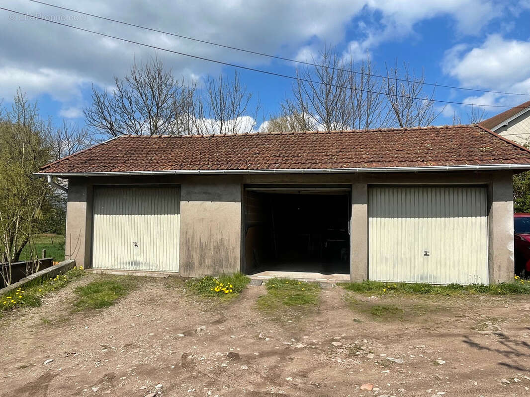 Appartement à DOMMARTIN-LES-REMIREMONT