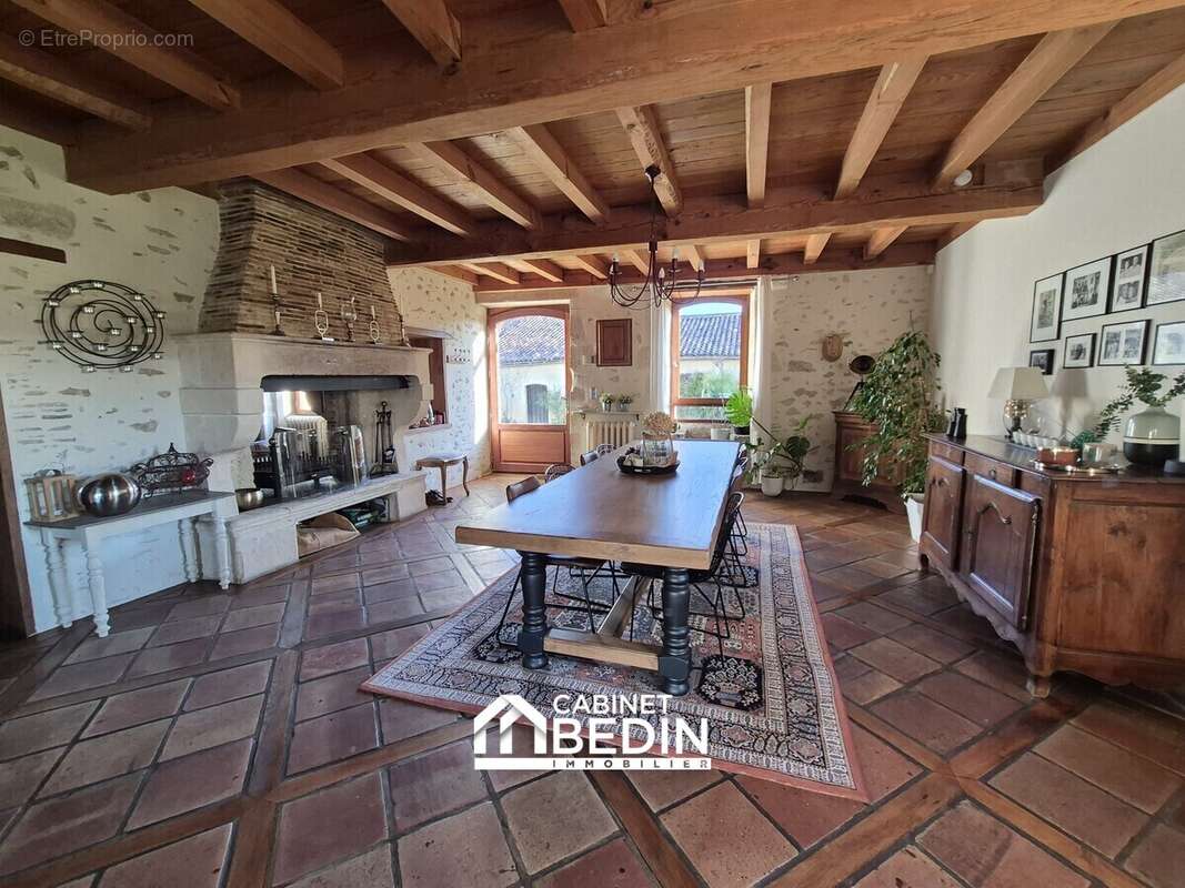 Maison à LANGON