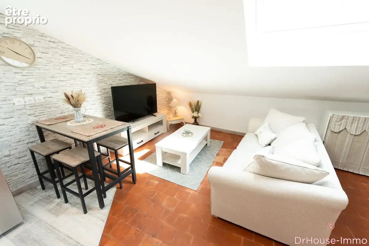 Appartement 14 pièces 340 m² à vendre à Riez (04500) - photo 40