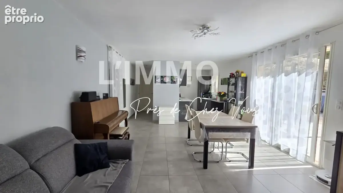Maison de plain-pied avec jardin, garage et stationnements - photo 4