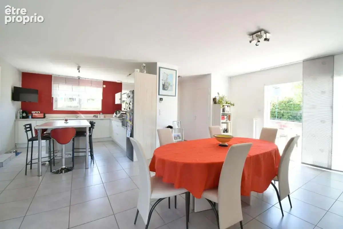 *** exclusivite *** plain-pied 4 chambres, jardin et garage *** billom 63160 - photo 3
