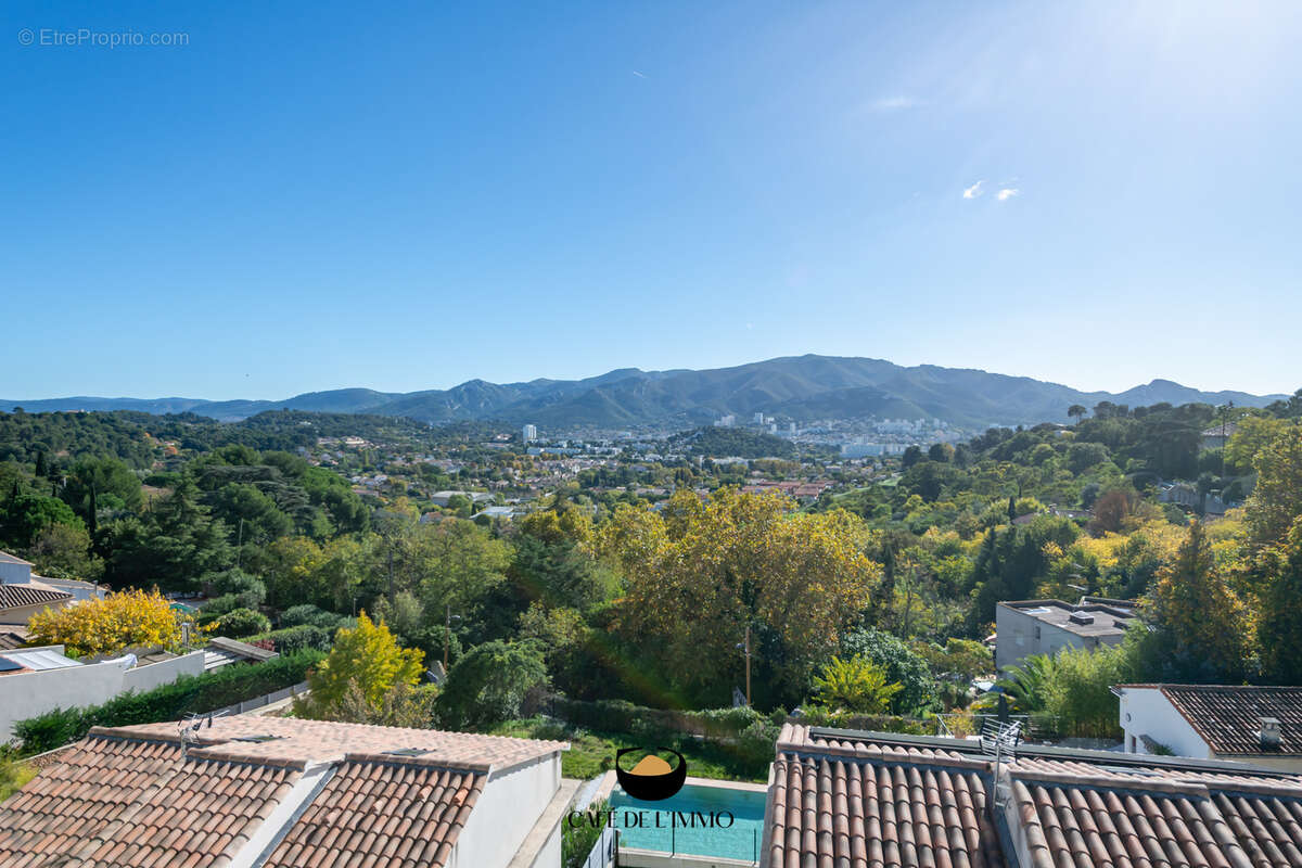 Appartement à MARSEILLE-12E