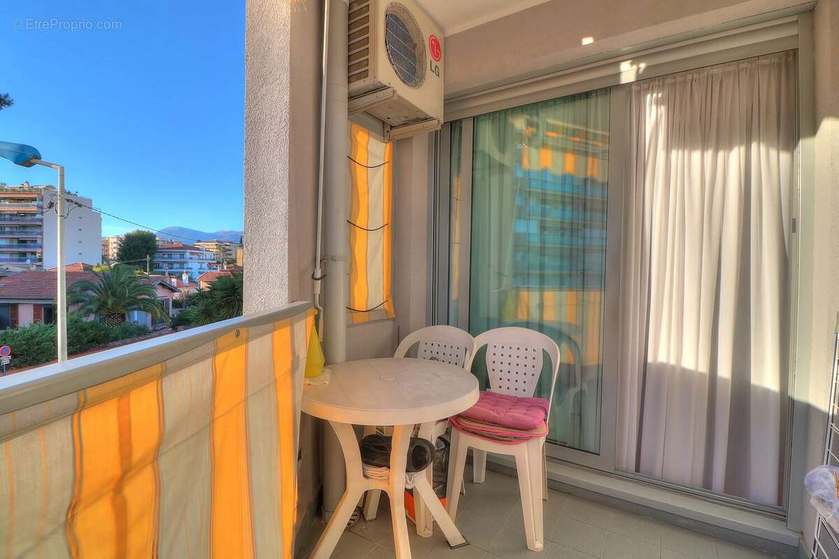 Appartement à CAGNES-SUR-MER