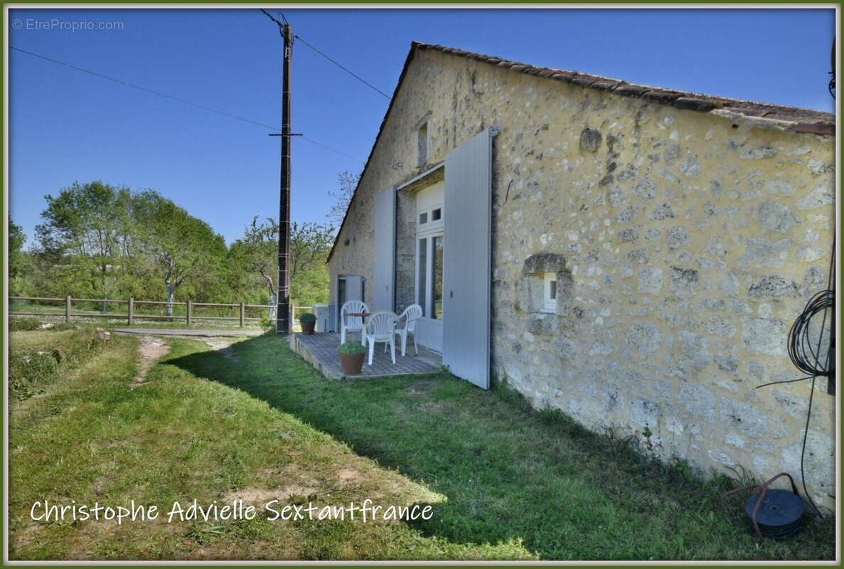 Grange entièrement rénovée, vie de plain pied sur 1200 M2 de terrain dans cadre campagne - photo 15