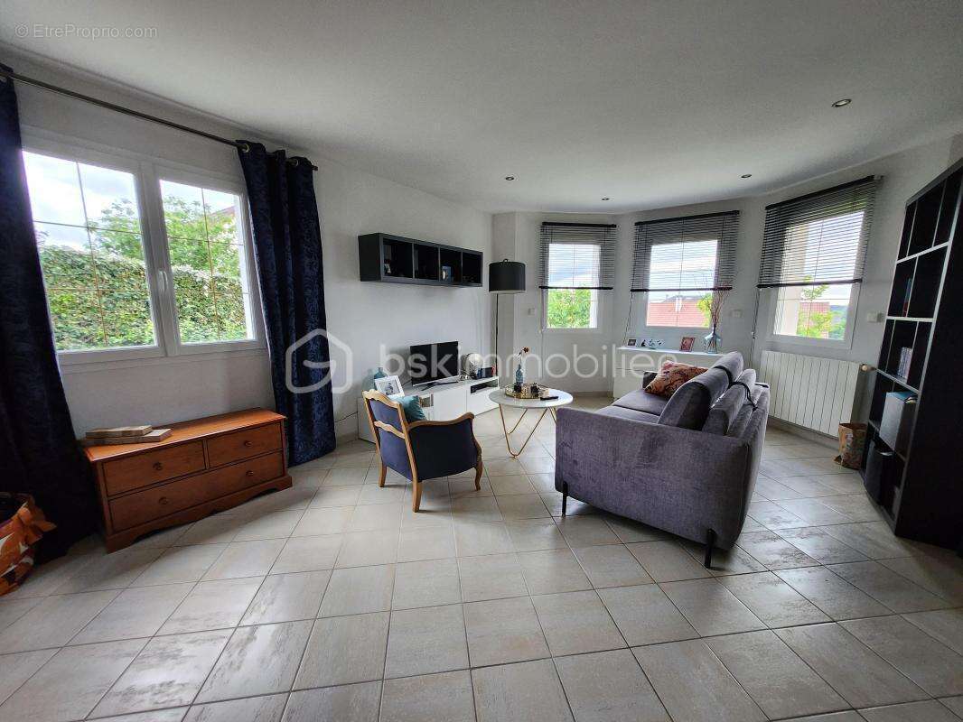 Maison à POUGUES-LES-EAUX