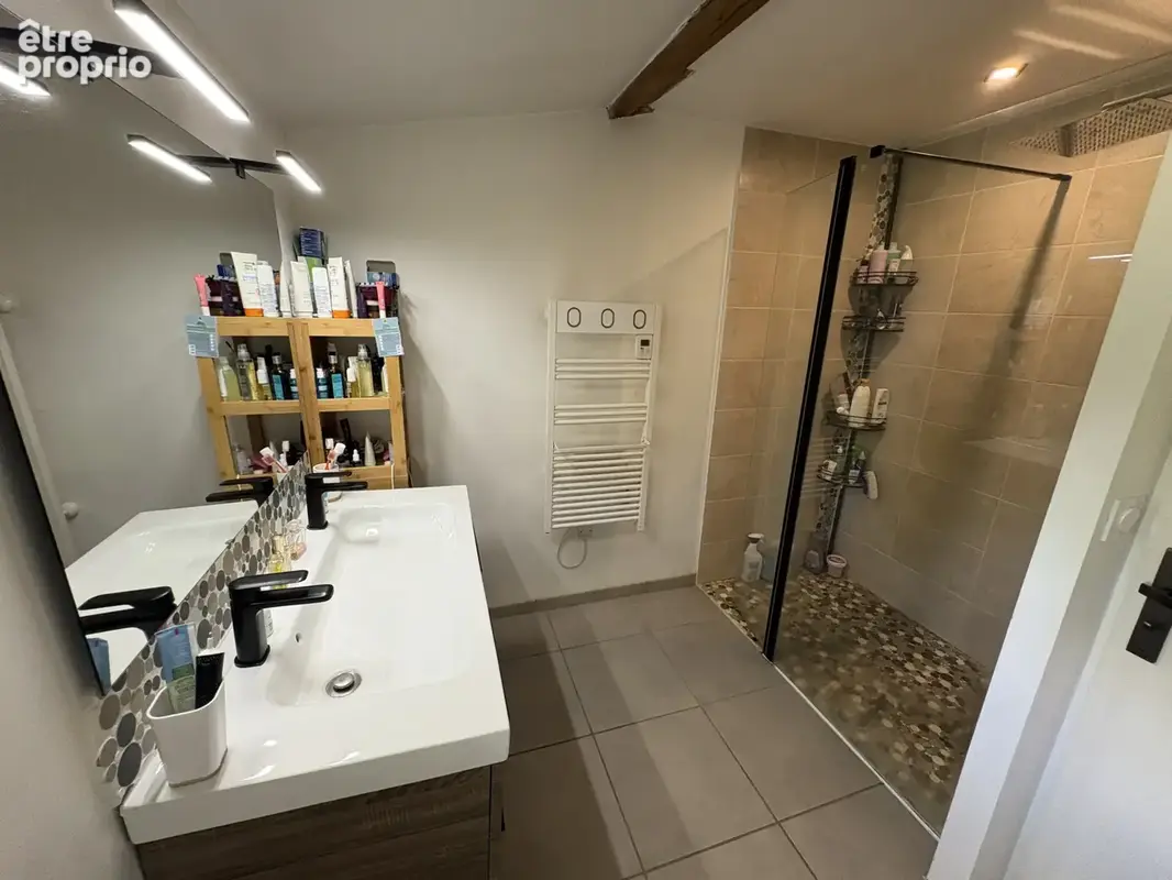 Maison avec dépendances et piscine - photo 15