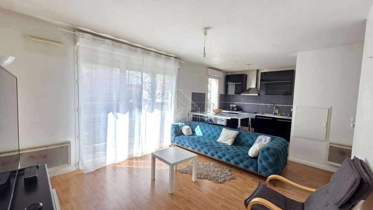 Appartement à MANTES-LA-JOLIE