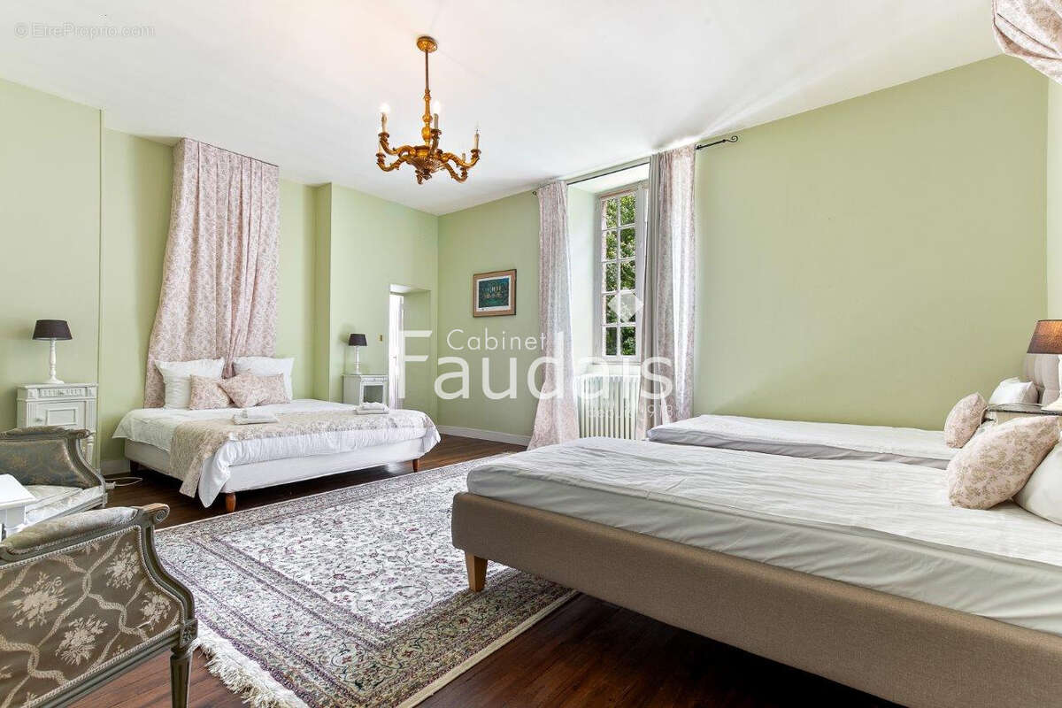 Maison à PICAUVILLE