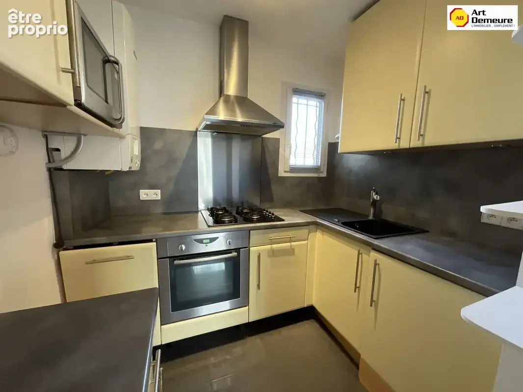 Appartement 3 pièces 44 m² à vendre à Meriel (95630) - photo 4