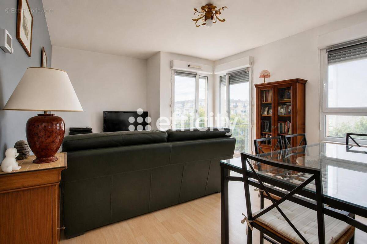 Appartement à CHELLES
