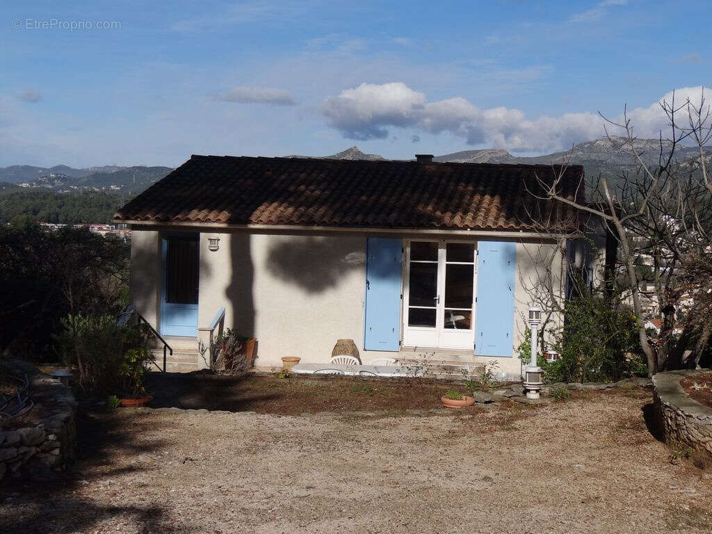 Maison à LA PENNE-SUR-HUVEAUNE