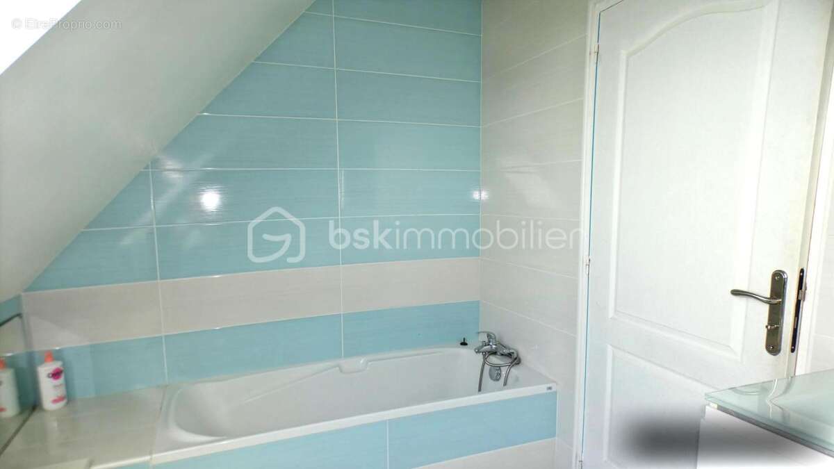 A saisir! Maison familiale spacieuse - photo 24