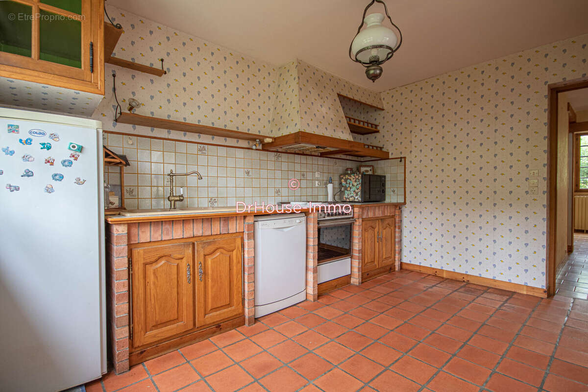 Maison à FOLLAINVILLE-DENNEMONT