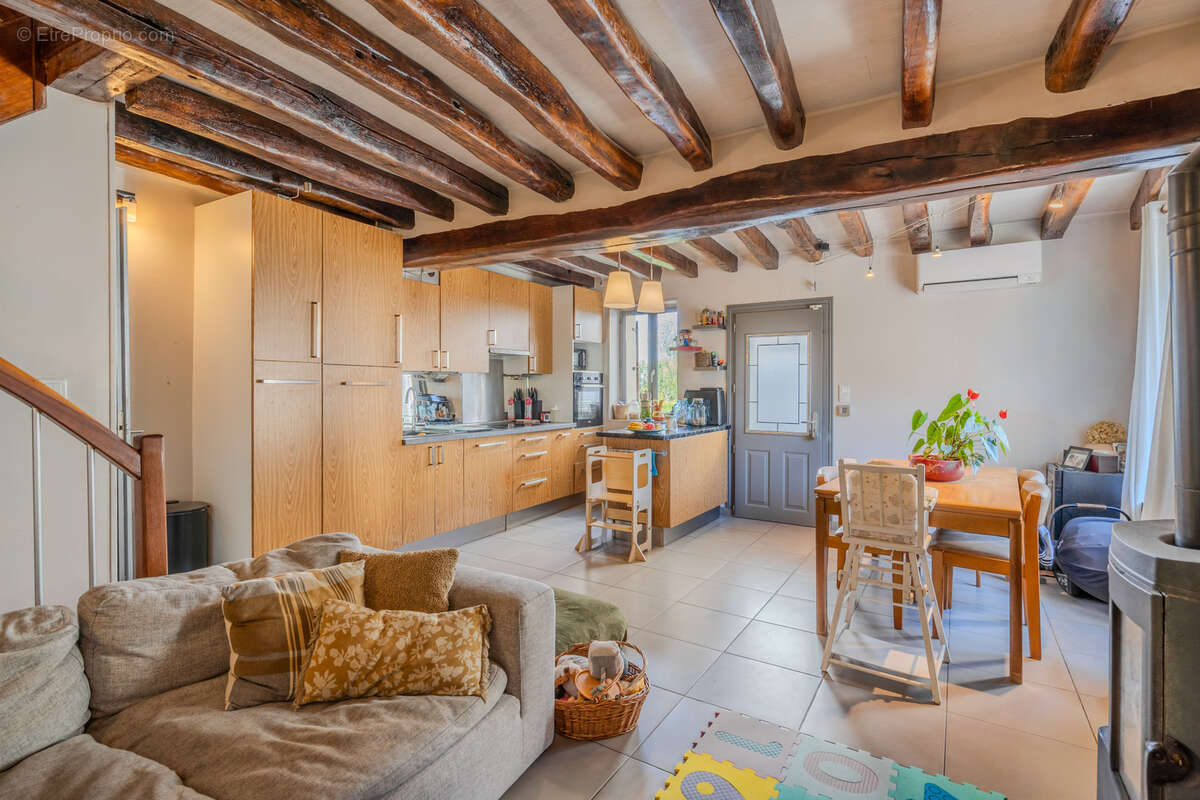 Maison à ENNERY