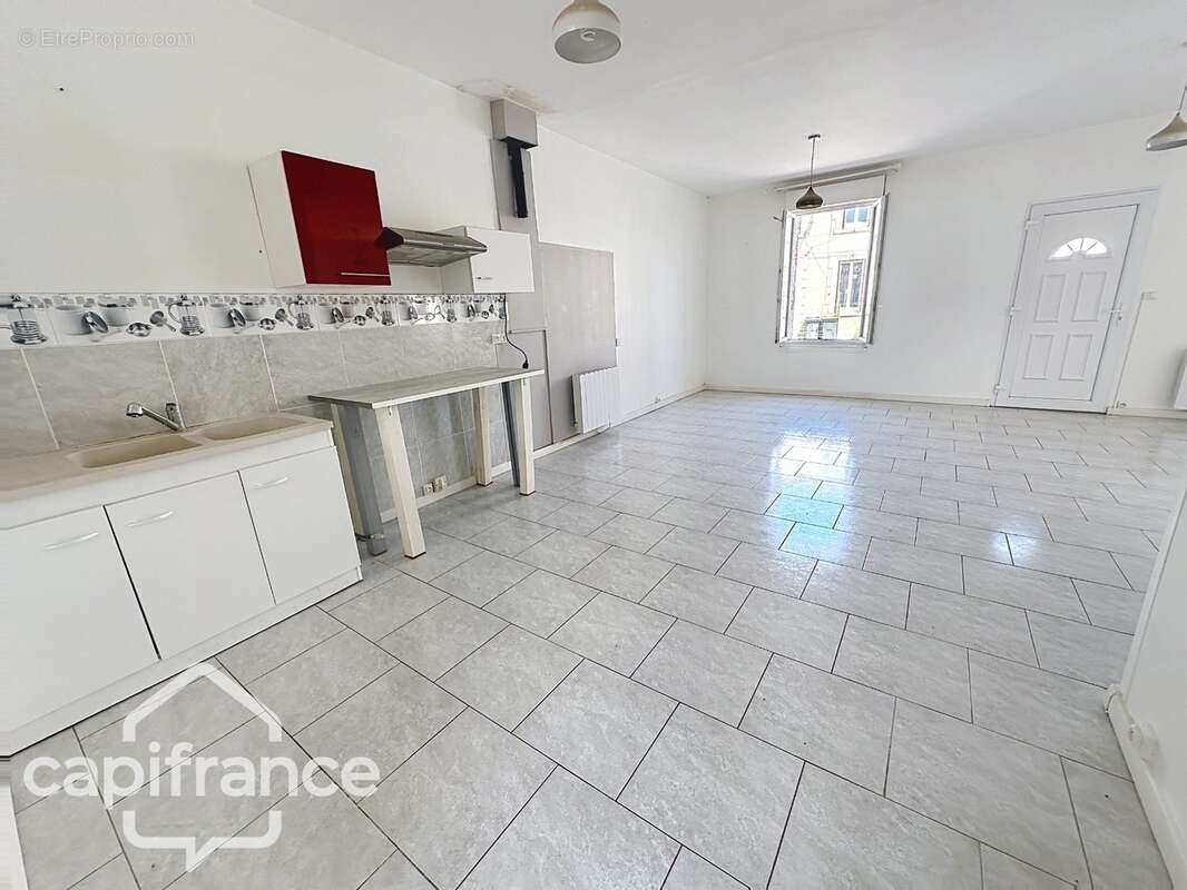 Maison de plain-pied à vendre 3 pièces  (79) - photo 6