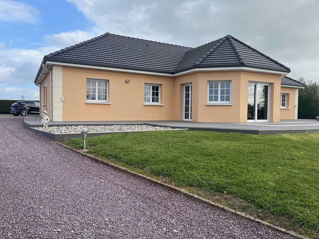 Maison à MARBEUF