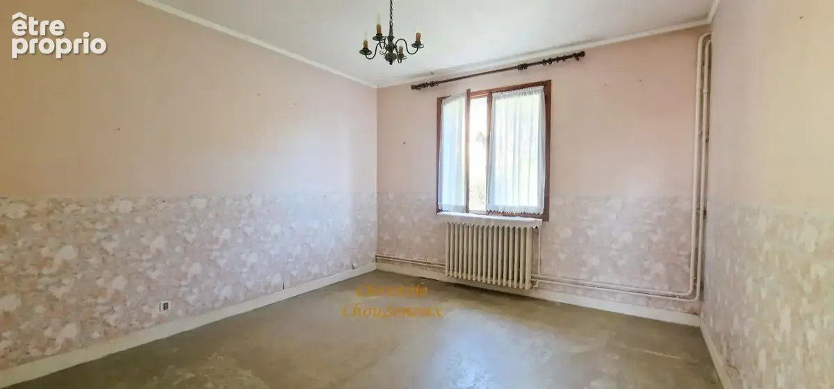 24120 Terrasson : Maison  de plain pieds  sur 4385m² de terrain - photo 7