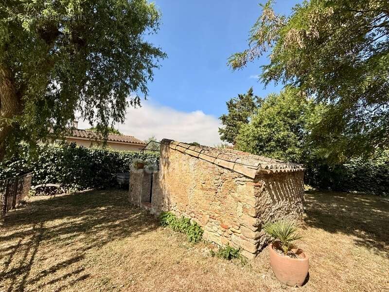 Maison de Maitre CARCASSONNE sur 233m2 habitables , 5 chambres, garage, piscine terrain 1100m2 - photo 51