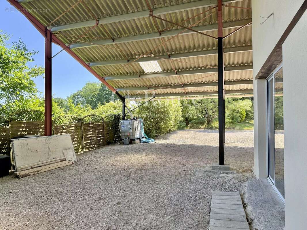 Près de Sauveterre de Guyenne - Belle maison avec gîte et piscine - photo 28