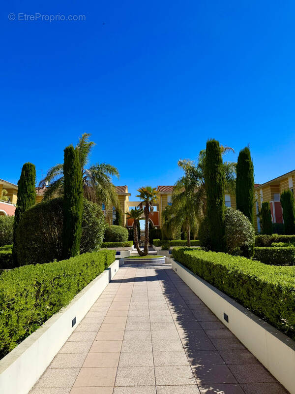 Appartement à LATTES