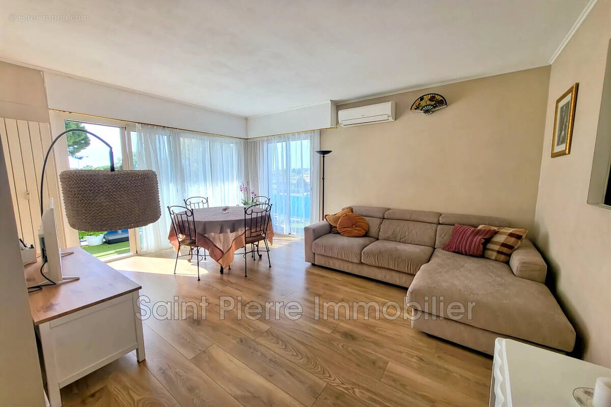 Appartement à CAGNES-SUR-MER