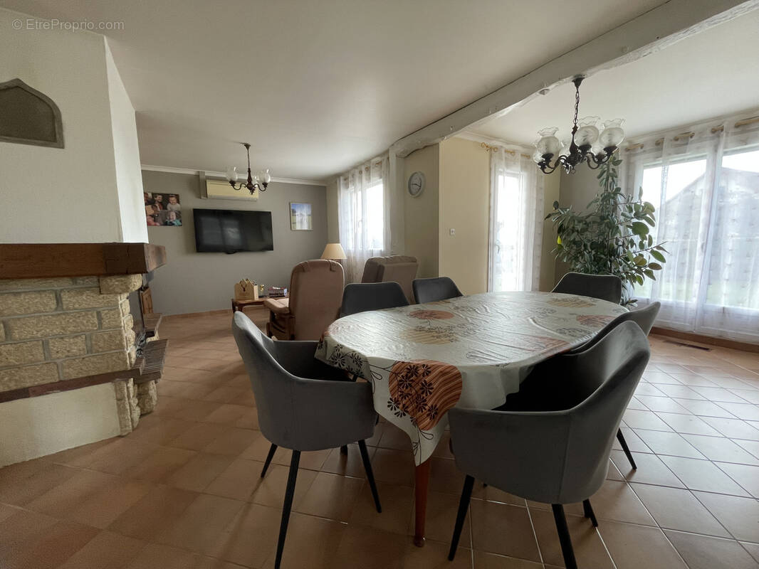 Maison à LA FRENAYE