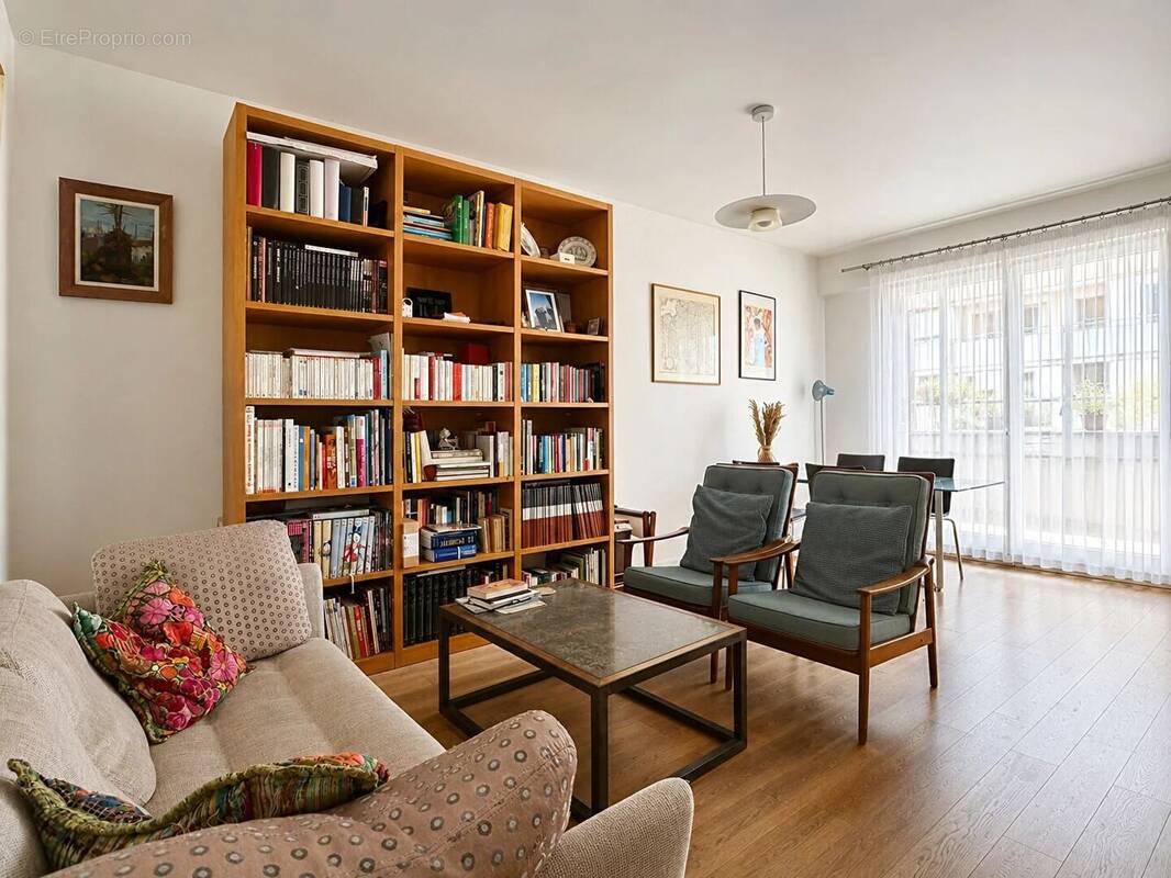 Appartement à BOIS-COLOMBES