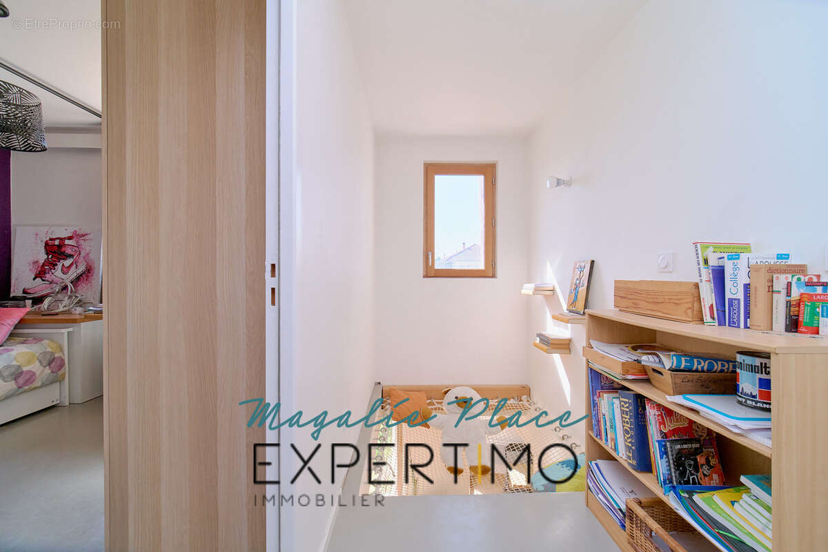 Appartement à BRON