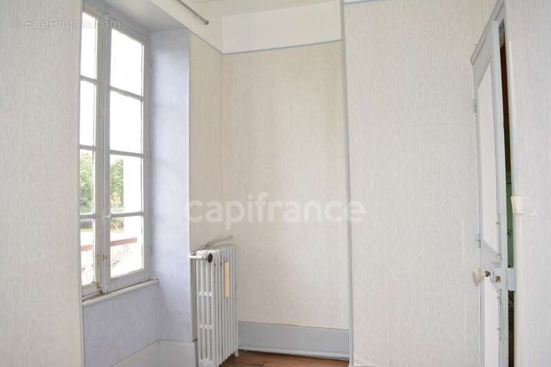 Appartement à AUNAY-EN-BAZOIS