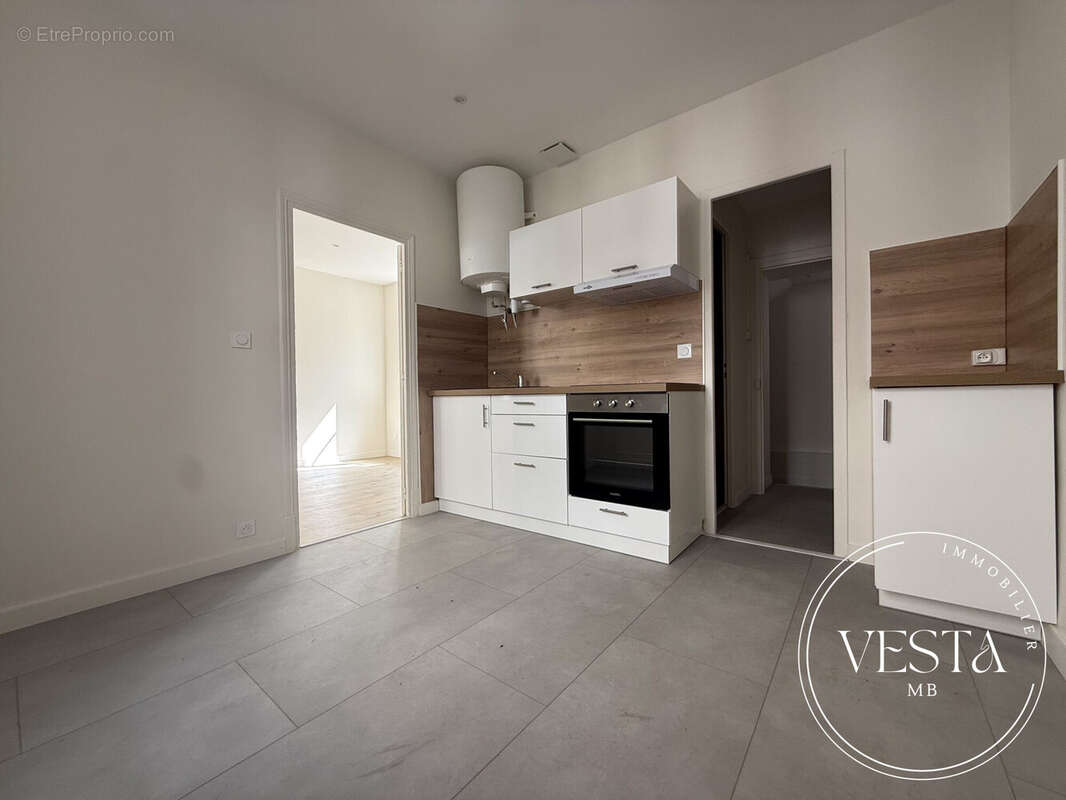 Appartement 42 m² à Dijon  - photo 3