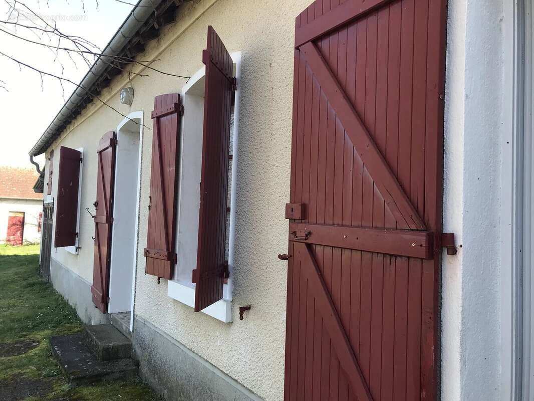 Maison à SAINT-MARTIN-LE-MAULT