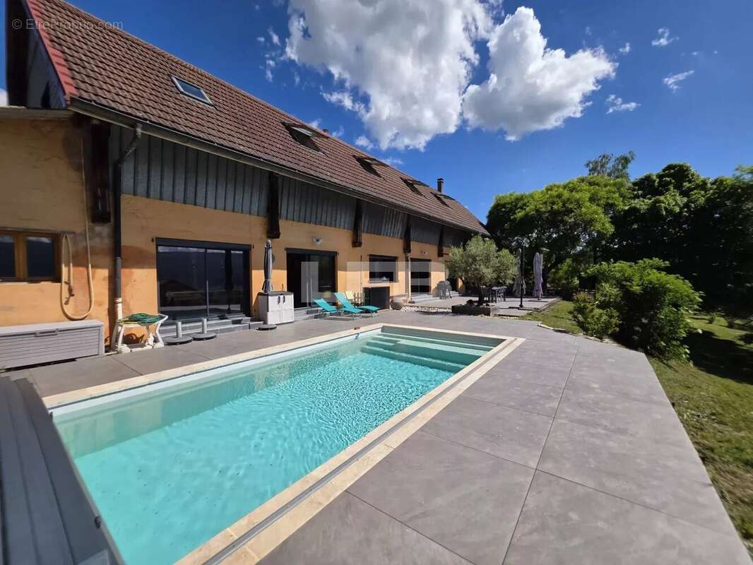 Maison à DESINGY