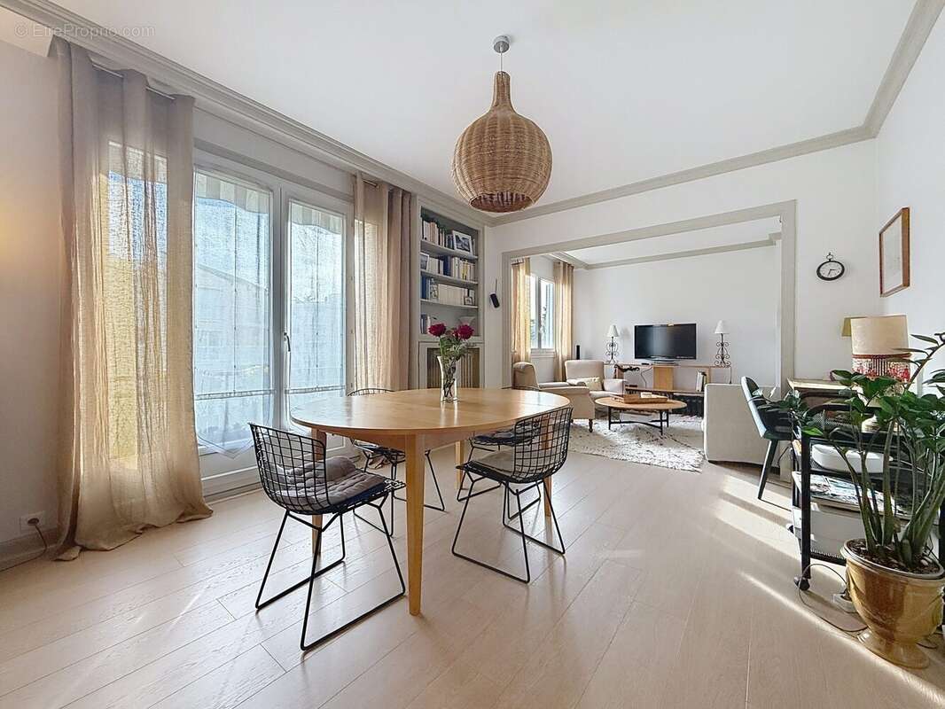 Appartement à GARCHES