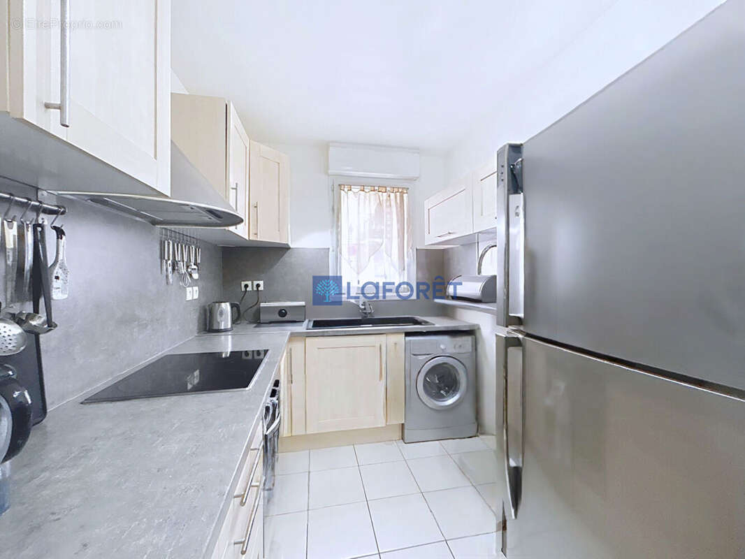 Appartement à BUSSY-SAINT-GEORGES