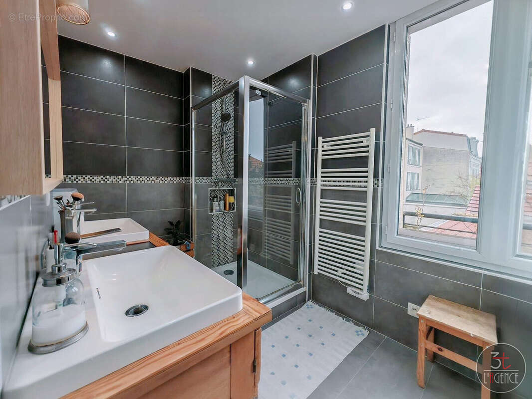 Appartement à FONTENAY-SOUS-BOIS