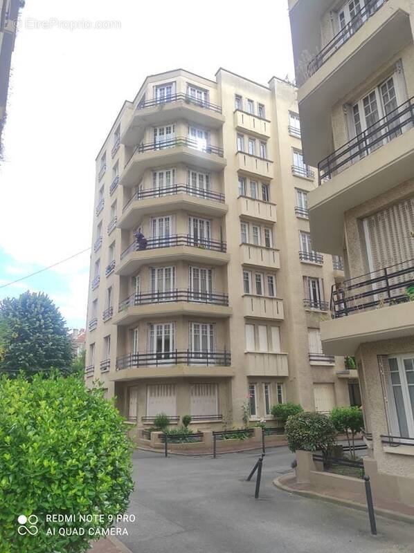 Appartement à SAINT-MAUR-DES-FOSSES
