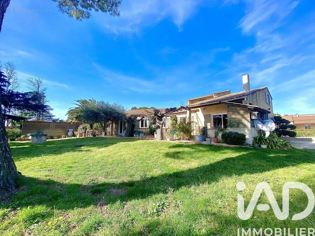 Photo 1 - Maison à LAPALUD