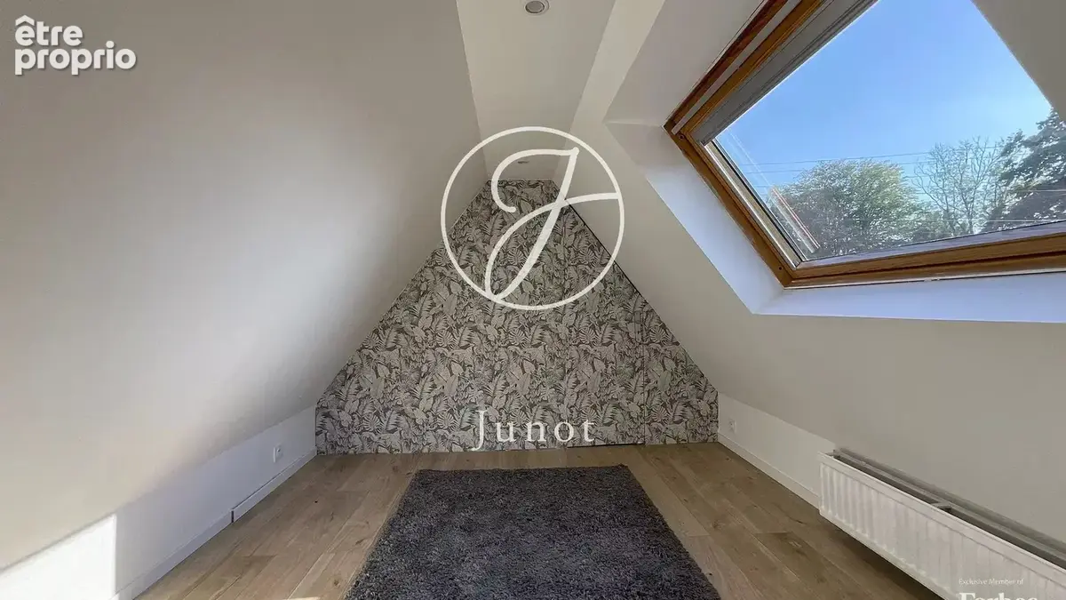 Sailly-lez-Lannoy - Maison - 8 pièces - 147m² – 4 chambres – Jardin - Garage - photo 11