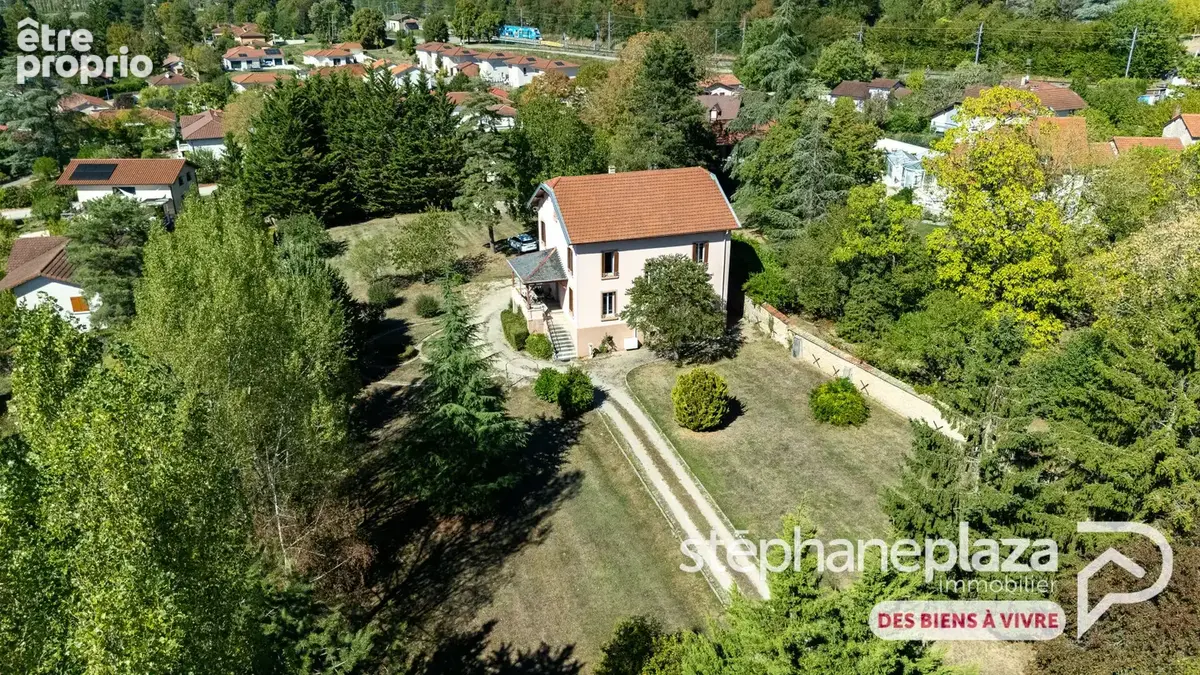Maison de maître Ceyzeriat 8 pièce(s) 210 m2 Terrain 4166 m2 constructible - photo 16