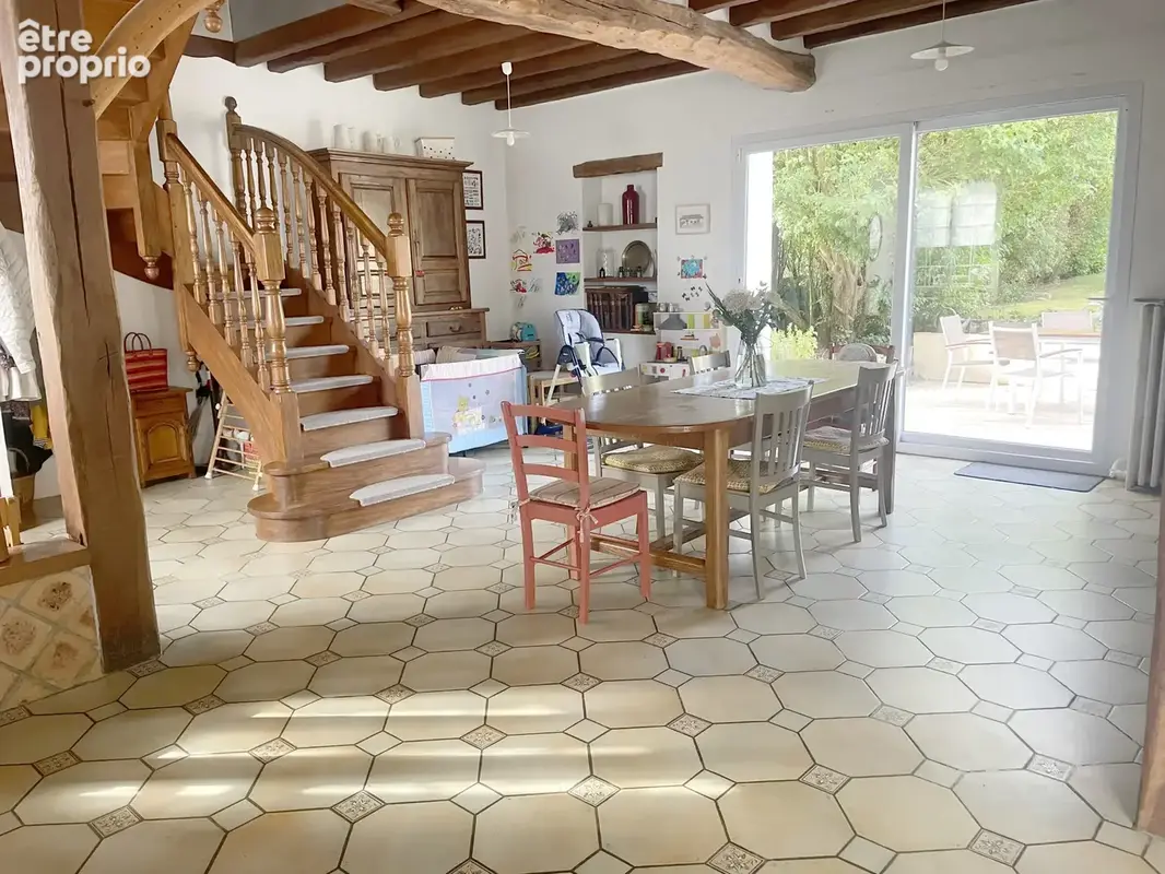 Maison avec 4 chambres et un bureau - photo 4
